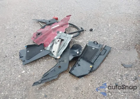 2008 Cadillac Cts Standard z USA, uszkodzony, nr VIN 1G6DR57VX80178390